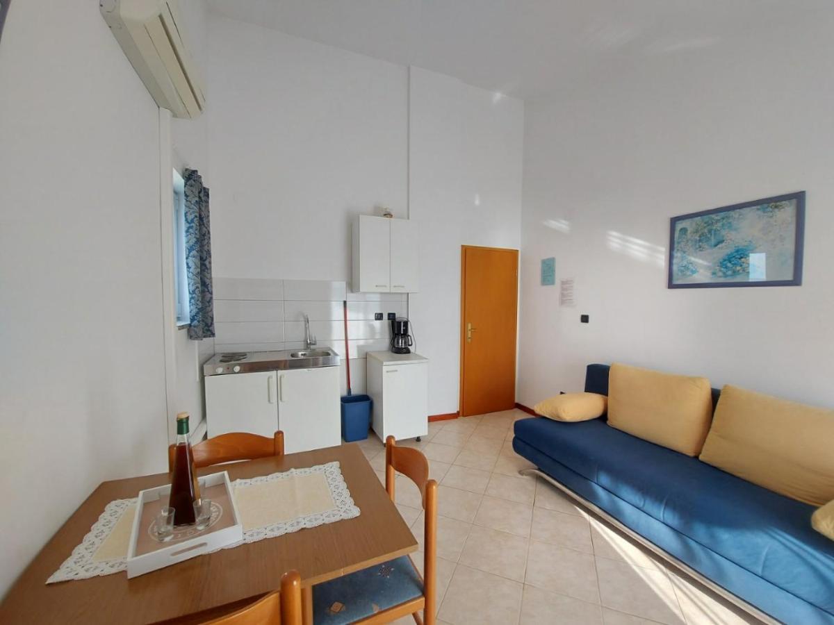 Emma Demarin Apartments Medolino Esterno foto