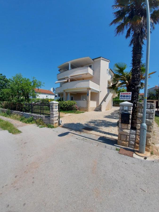 Emma Demarin Apartments Medolino Esterno foto