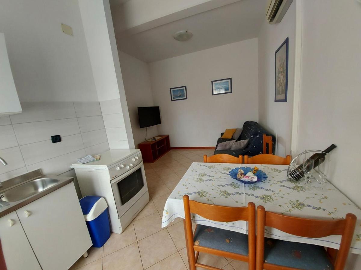 Emma Demarin Apartments Medolino Esterno foto