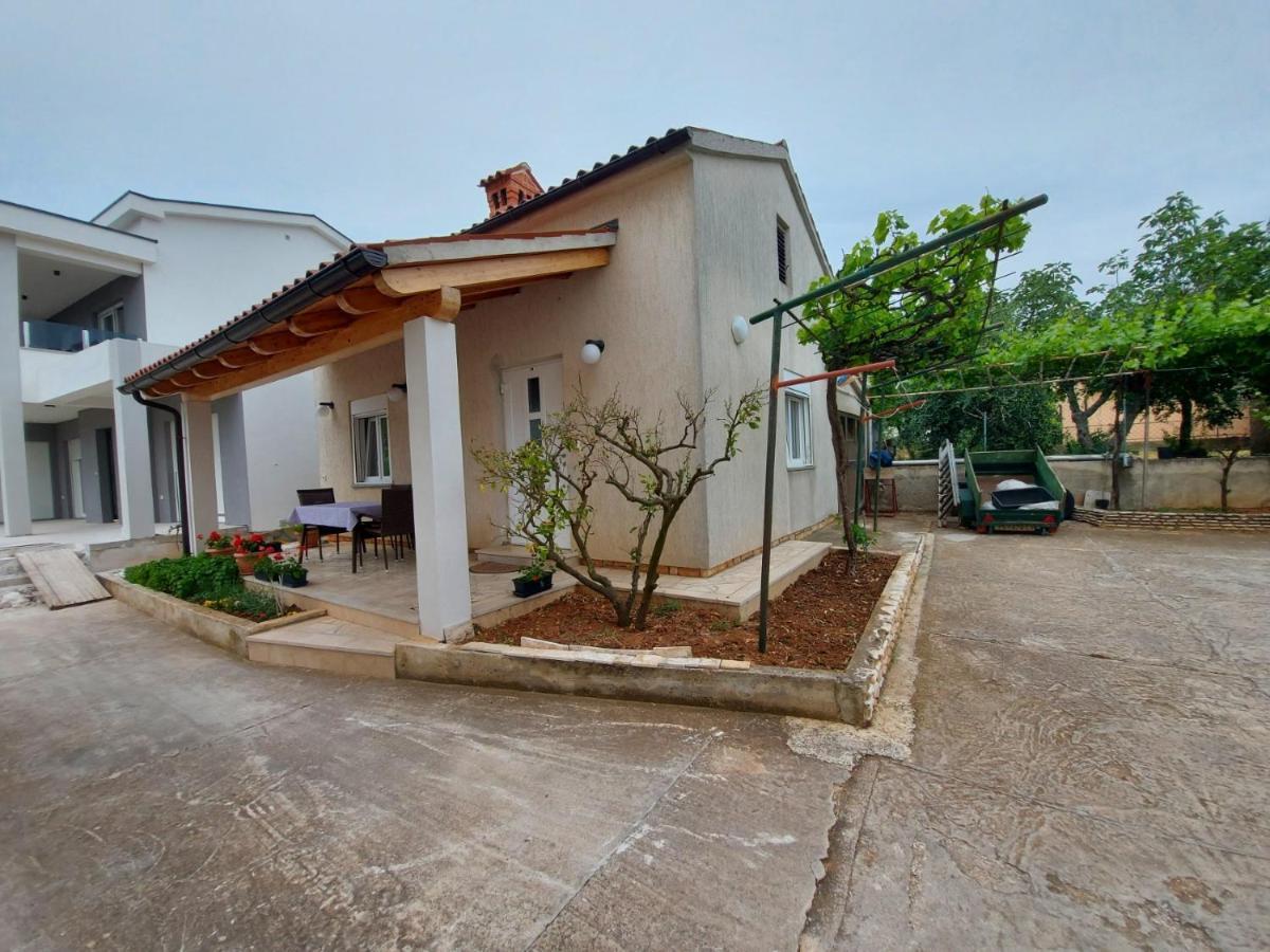 Emma Demarin Apartments Medolino Esterno foto