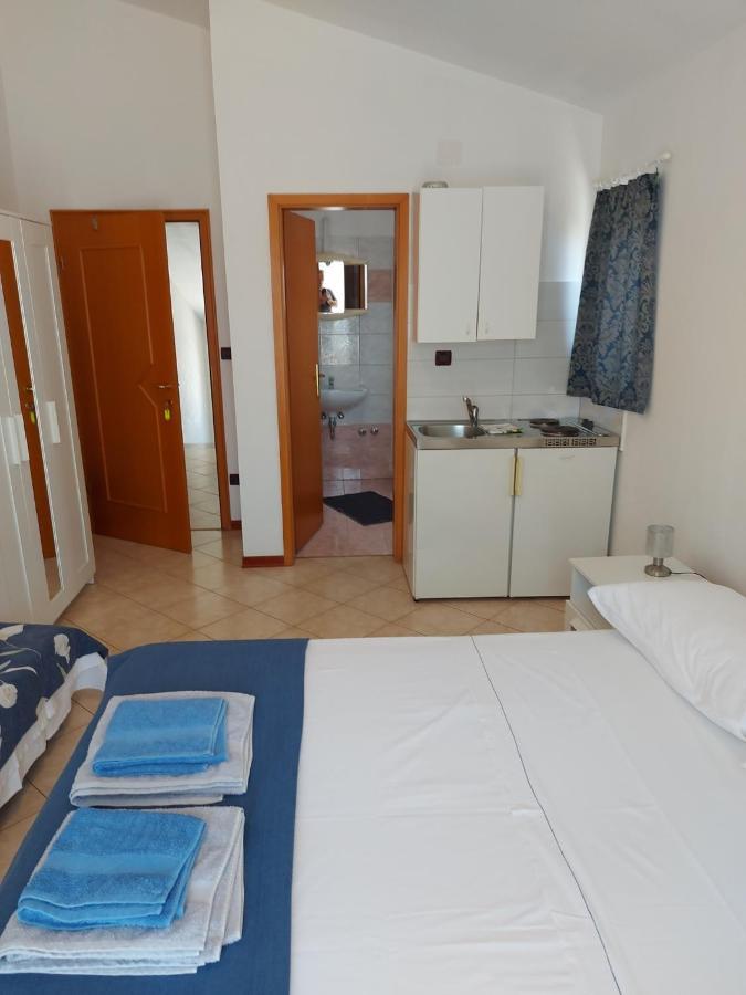 Emma Demarin Apartments Medolino Esterno foto